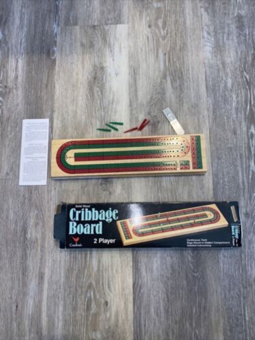 Cardinal No.62 CRIBBAGE Board 2 Player Continuous Track Solid Wood Red and Green